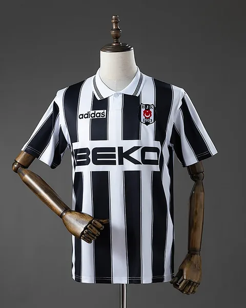 Camisola Retro Besiktas 1996/97 Alternativa