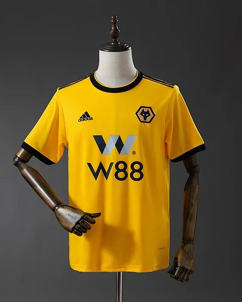 Camisola Retro Wolverhampton 18/19 Principal