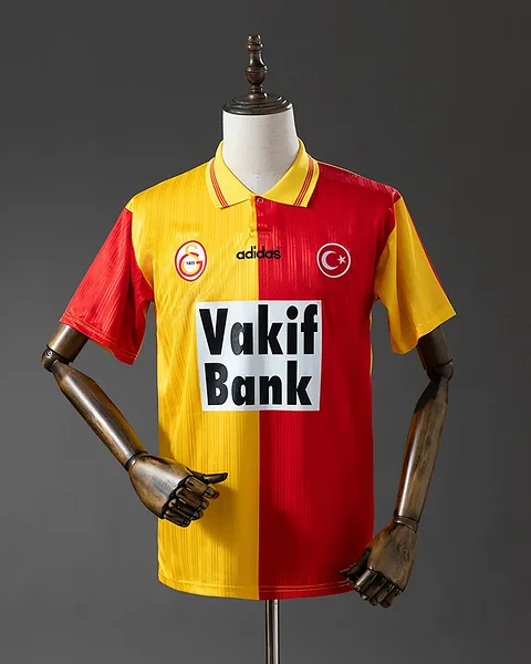 Camisola Retro Galatasaray 1996/97 Principal