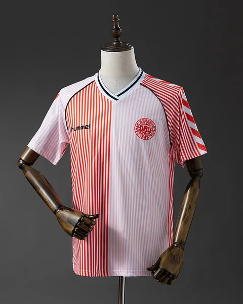Camisola Retro Dinamarca 1986 Alternativa