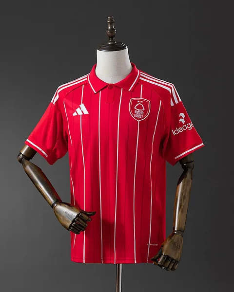 Camisola Nottingham Forest 25/26 Principal
