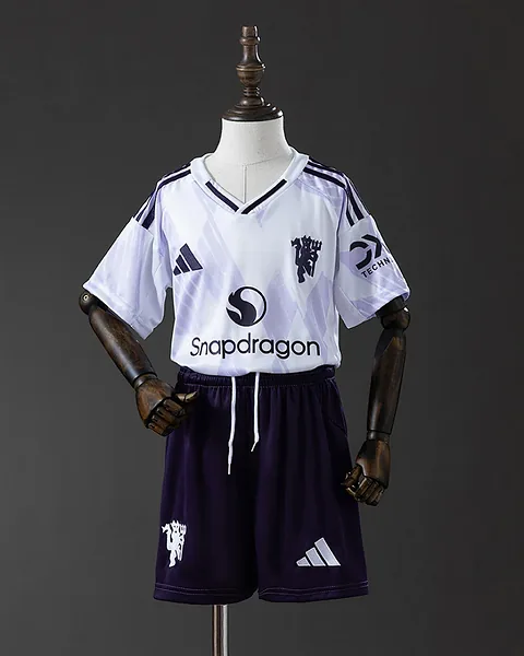 Kit Criança Manchester United 25/26 Alternativa