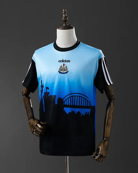 Camisola Retro Newcastle United 1996/97 City Edition