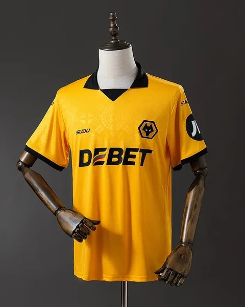 Camisola Wolverhampton 25/26 Principal