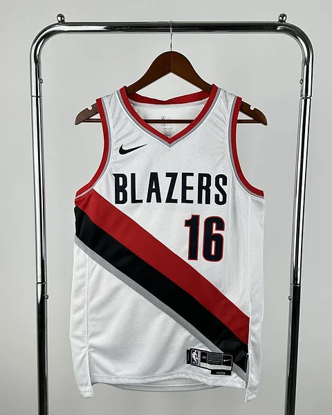 Camisola NBA Portland Trail Blazers Yang Hansen #16 Branca 2023