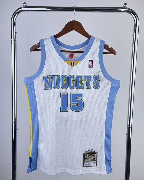 Camisola NBA Denver Nuggets Carmelo Anthony #15 Retro Mitchell & Ness 2003/04 Branca