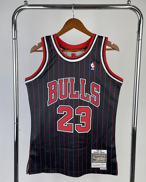 Camisola NBA Chicago Bulls Michael Jordan #23 Retro Mitchell & Ness 1996