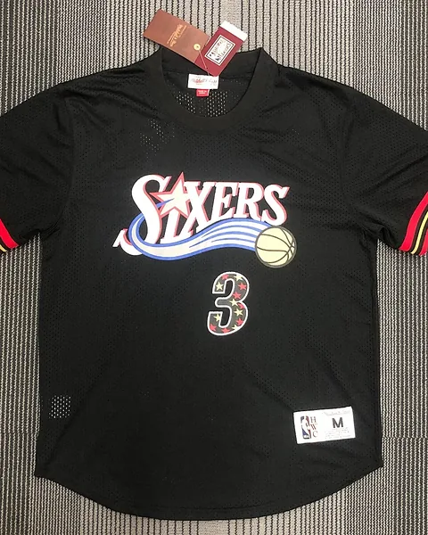 Camisola NBA Philadelphia 76ers Allen Iverson #3 Retro Mitchell & Ness Preta