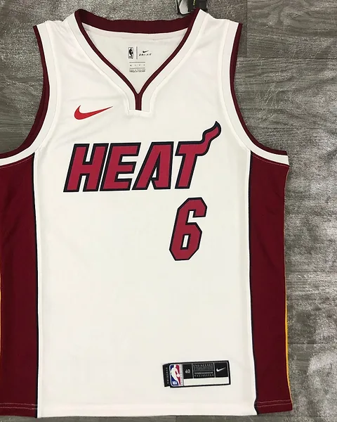 Camisola NBA Miami Heat LeBron James #6 Branca
