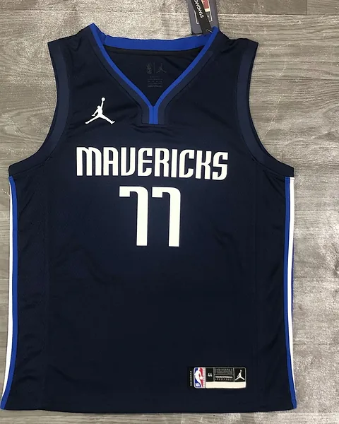Camisola NBA Dallas Mavericks Luka Doncic #77 Jordan 2021