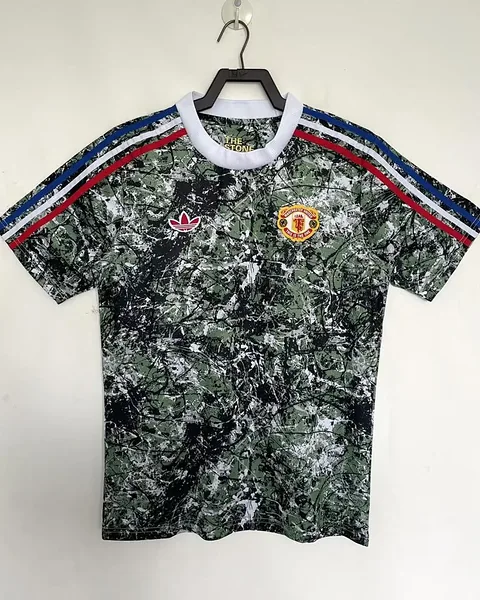 Camisola Manchester United 26/27 Edição Especial · Modelo 2