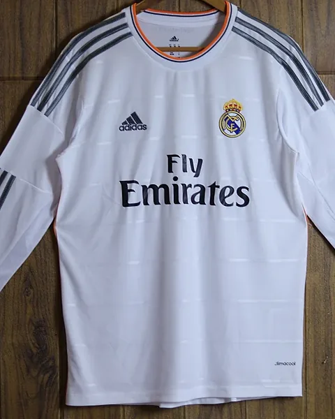 Camisola Retro Real Madrid 13/14 Principal Manga Comprida