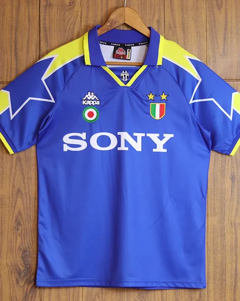 Camisola Retro Juventus 1996/97 Azul